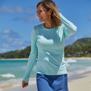 UV Skinz Women's Long Sleeve Everyday Tee - UPF 50+ - soft bamboo material- sz M